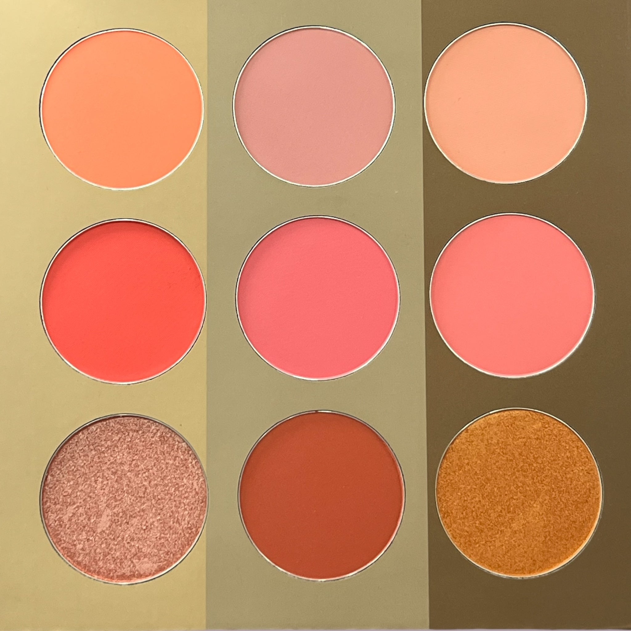 Make Me Blush Palette/ 9 Shades